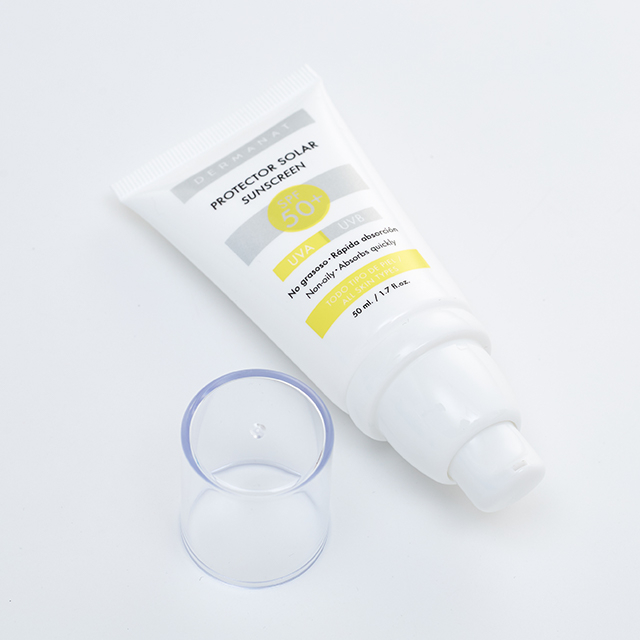 Tubo cosmético do protetor solar da bomba mal ventilada plástica do PE 