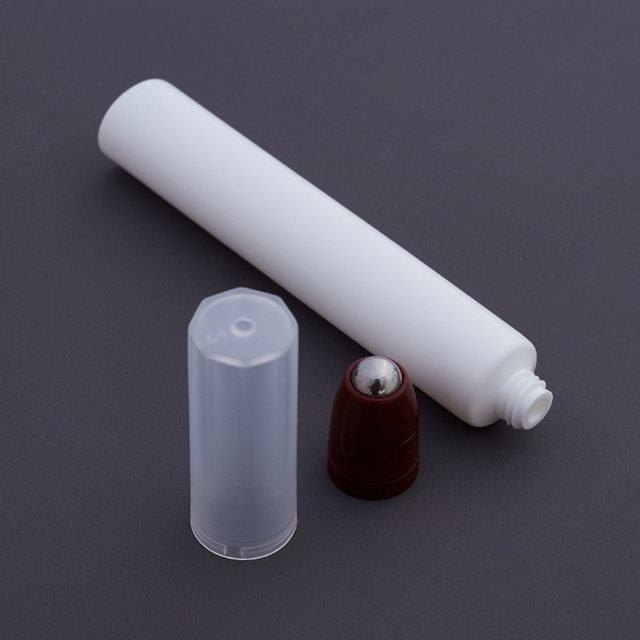 Tubo de embalagem de creme para os olhos vazio superior aplicador de rolo de massagem