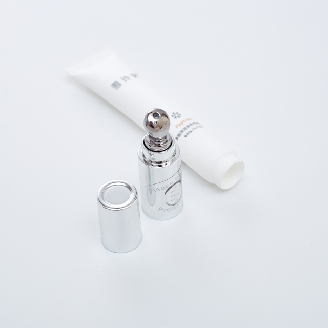 Cabe&ccedil;a de massagem el&eacute;trica vibrat&oacute;ria creme para os olhos embalagem tubo macio